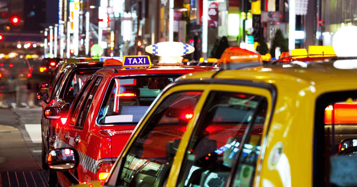 タクシーにスムーズに乗車するには
